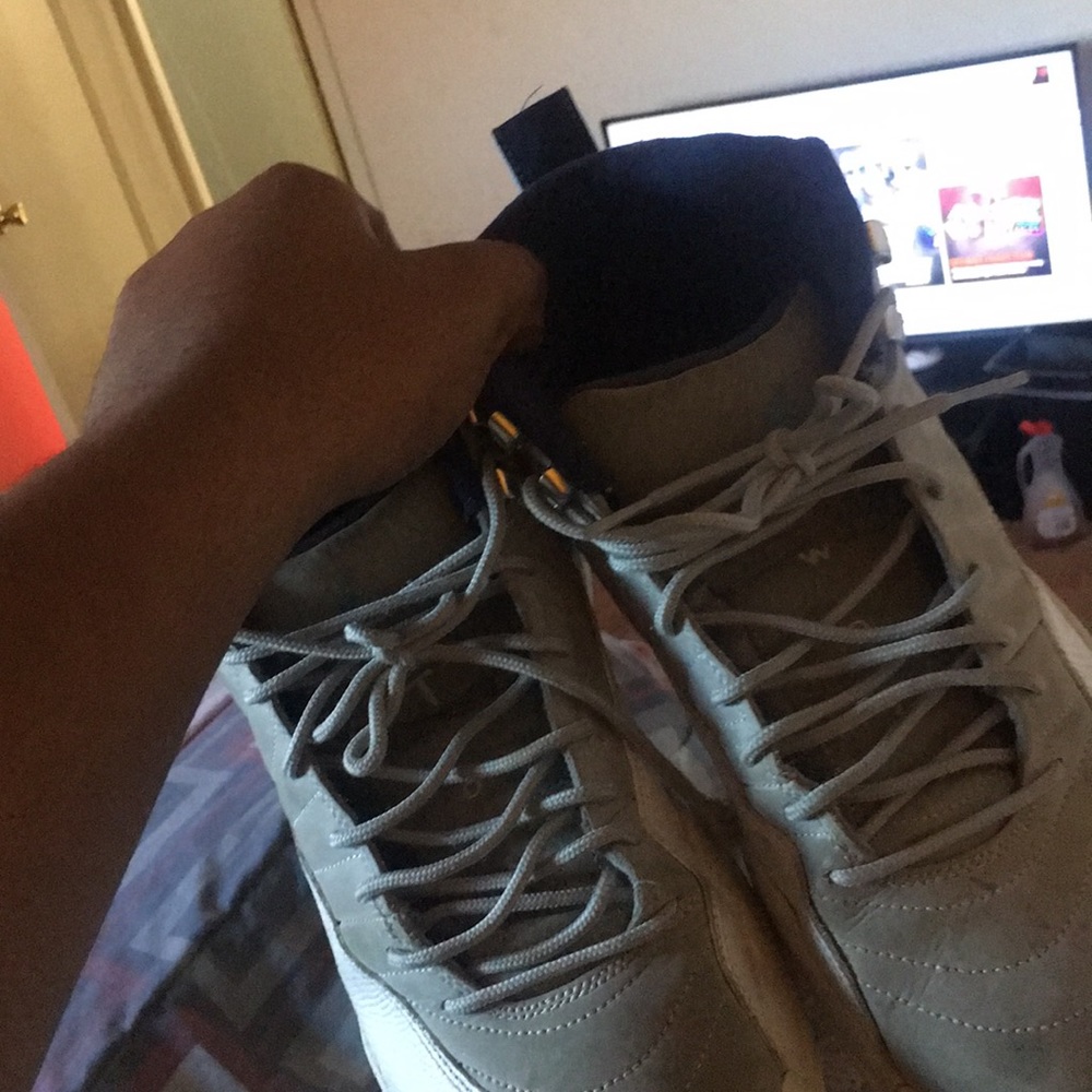 Jordan 12s